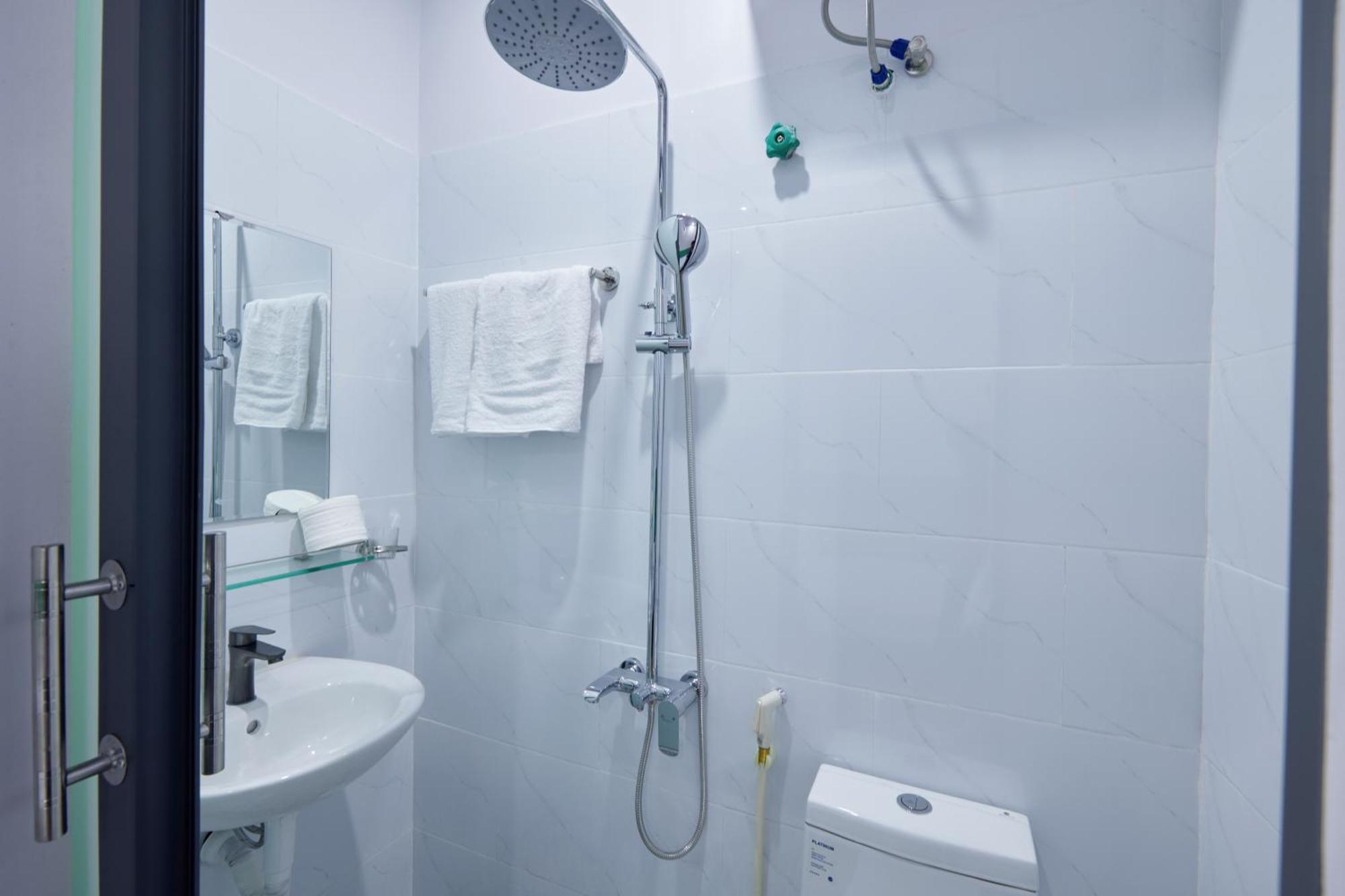 Nineties Homestay Хюе Екстер'єр фото