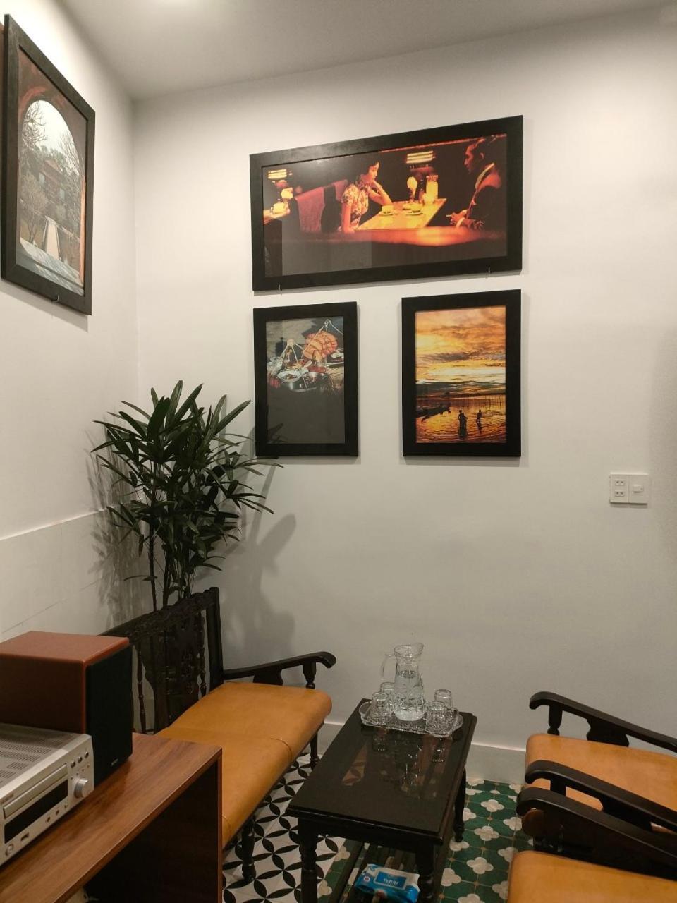 Nineties Homestay Хюе Екстер'єр фото