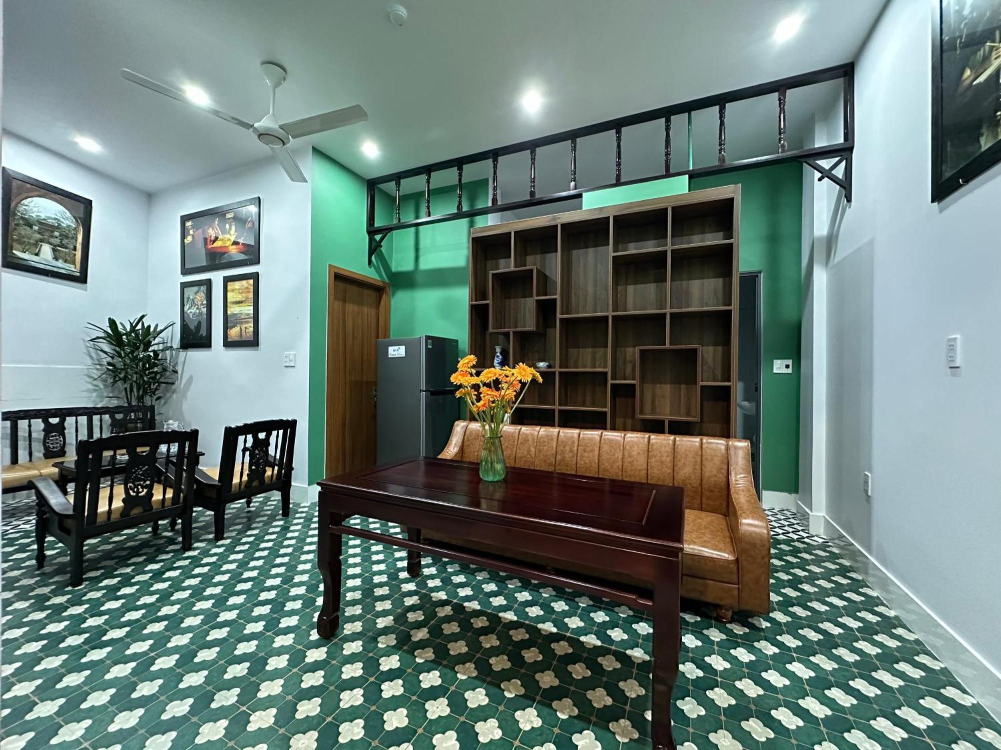 Nineties Homestay Хюе Екстер'єр фото