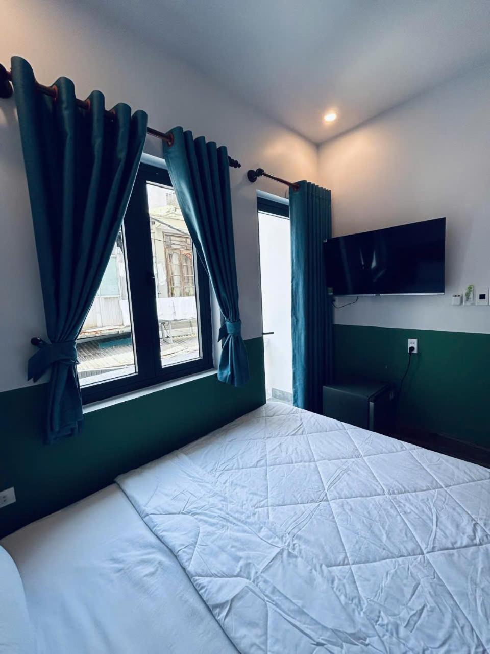 Nineties Homestay Хюе Екстер'єр фото